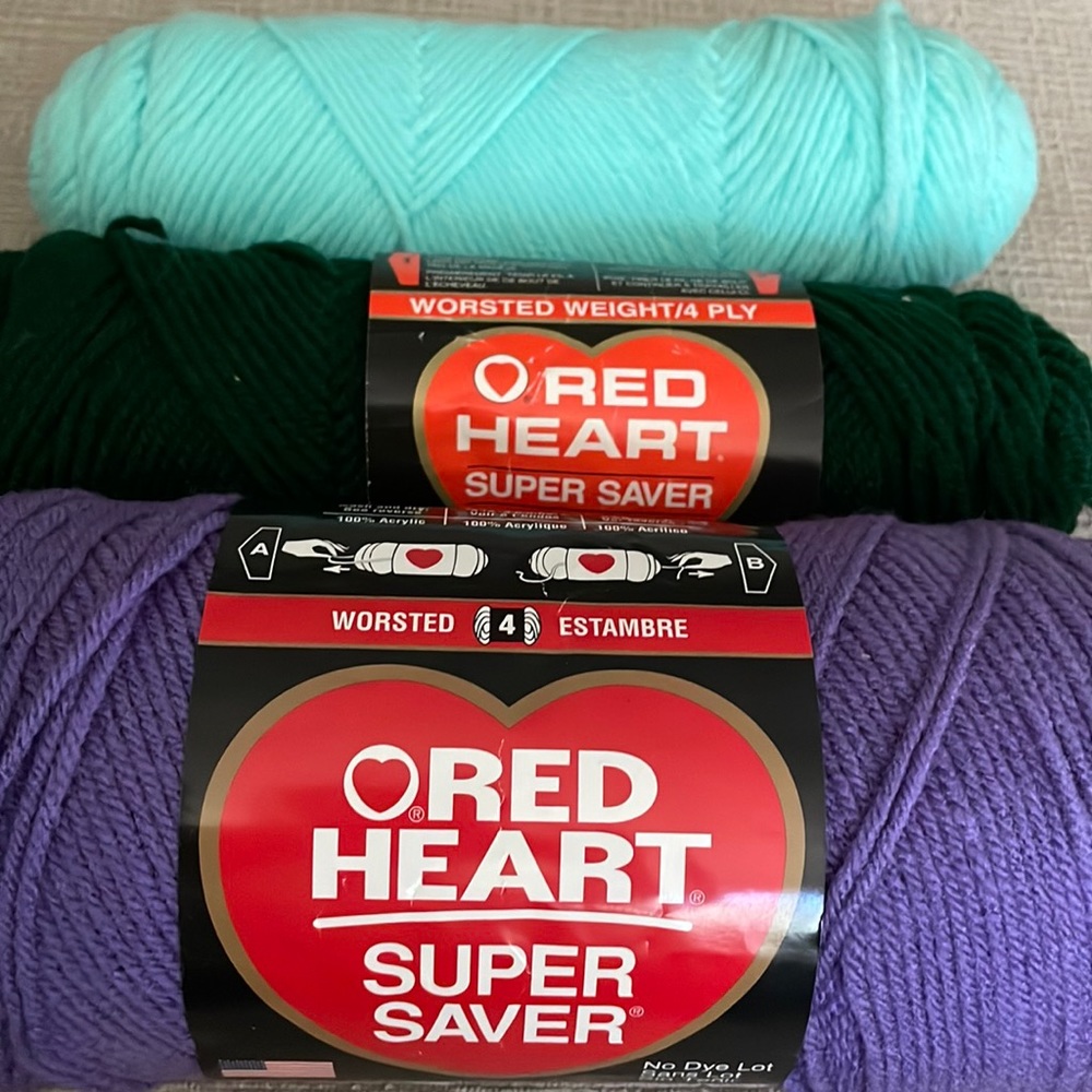 🧶 RED HEART: bundle of 3 skeins
